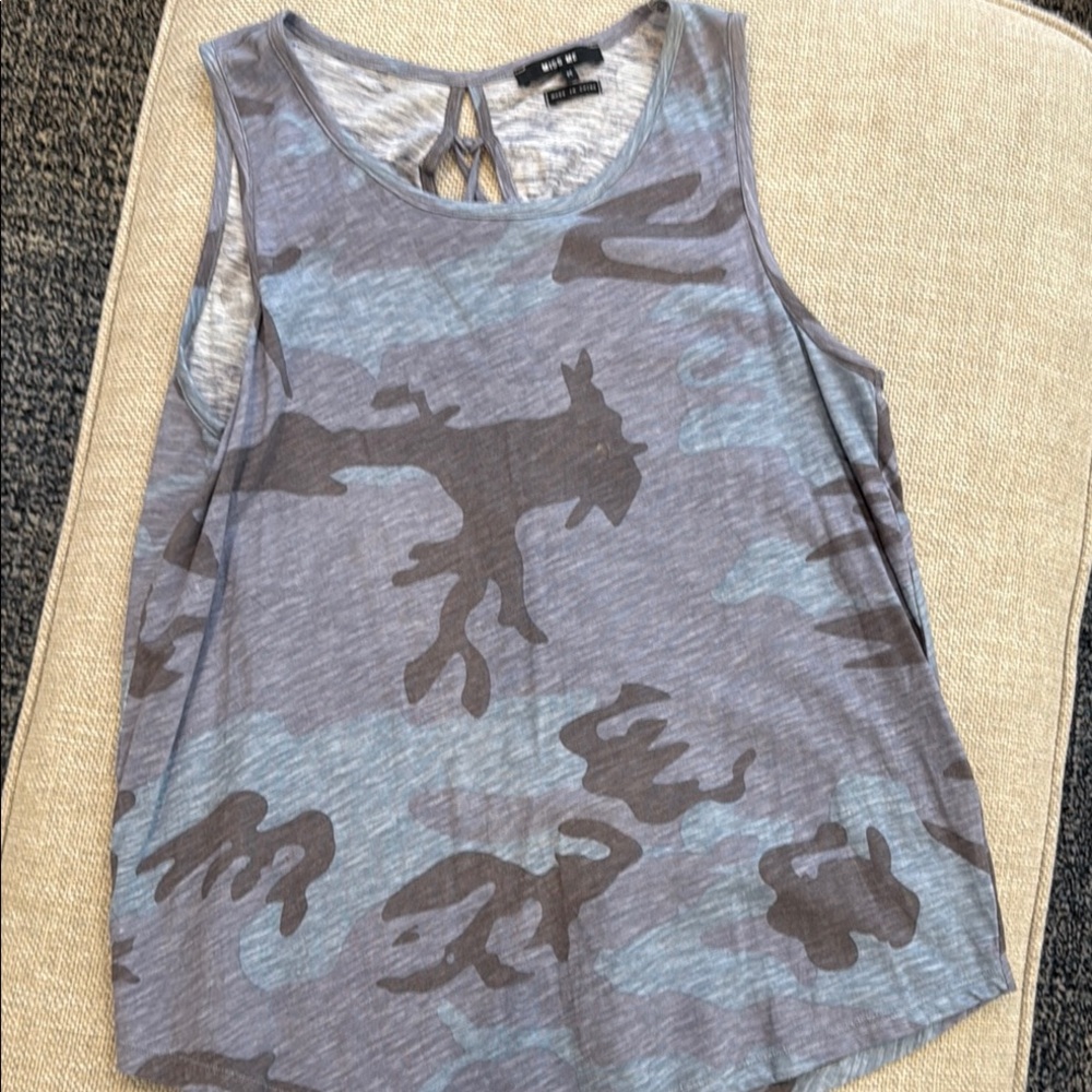 Gray / Blue Camouflage Sleeveless Top Size M